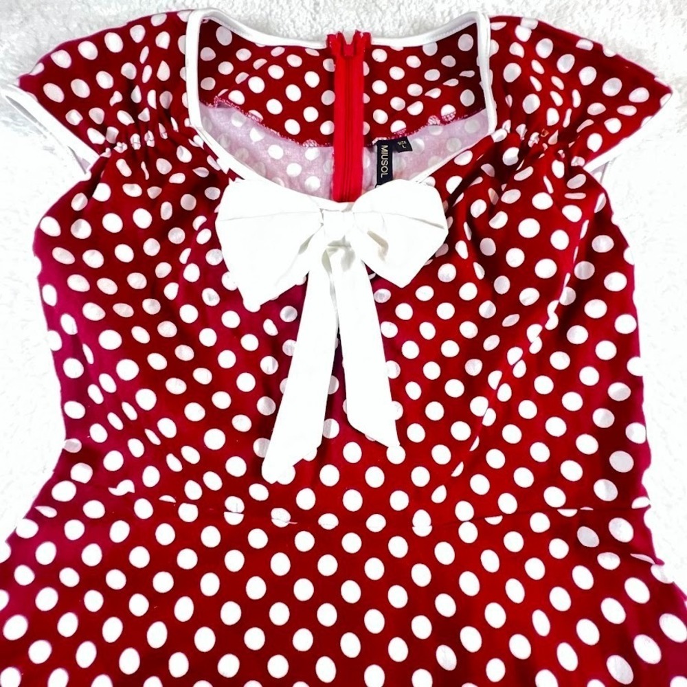 Red White Polka Dot Retro Pin Up Dress Fit Flare Bow Size Large NWT MIUSOL - Picture 3 of 11